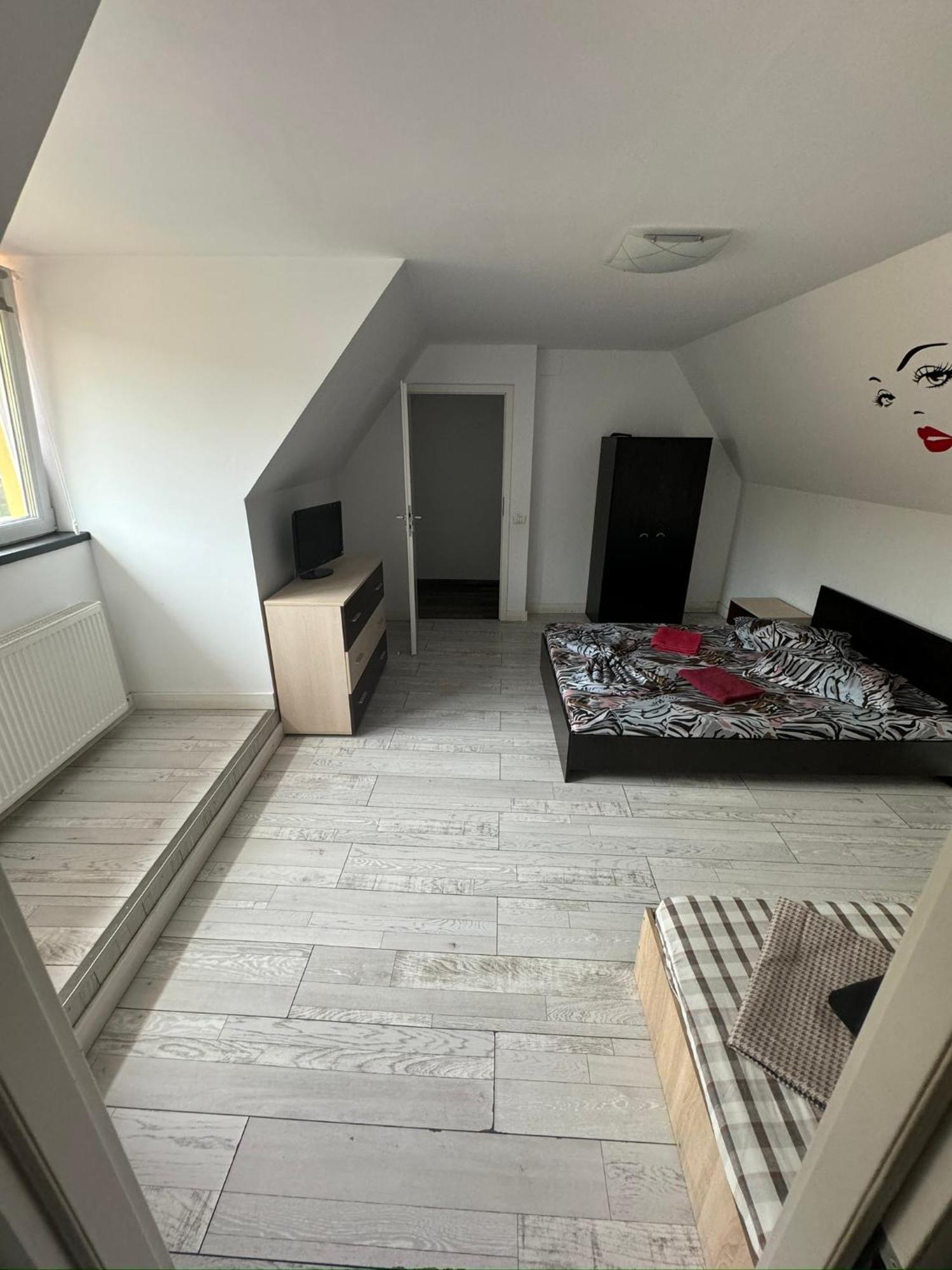 Apartamente De Inchiriat Lucky House Braşov Exterior foto