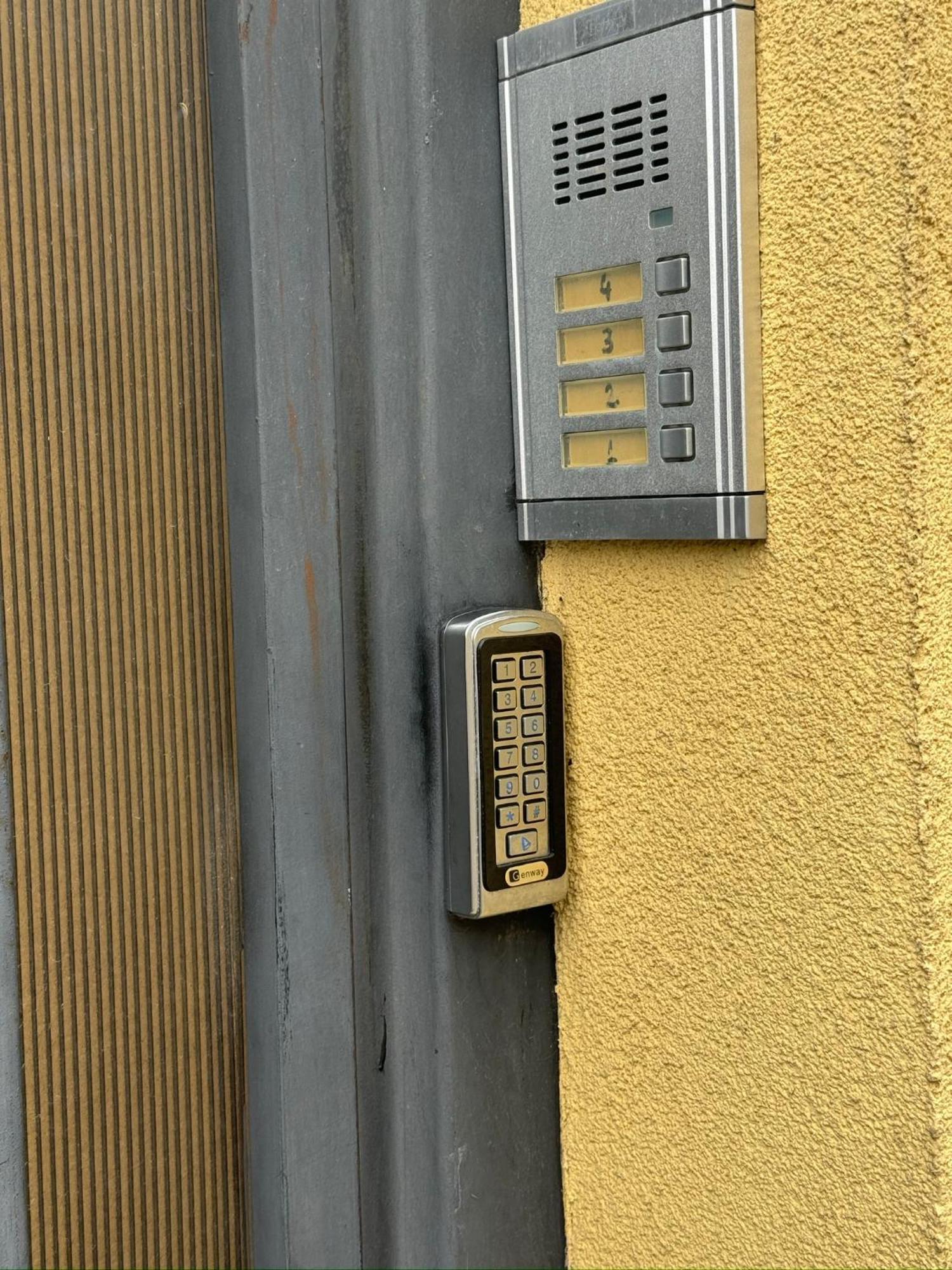 Apartamente De Inchiriat Lucky House Braşov Exterior foto