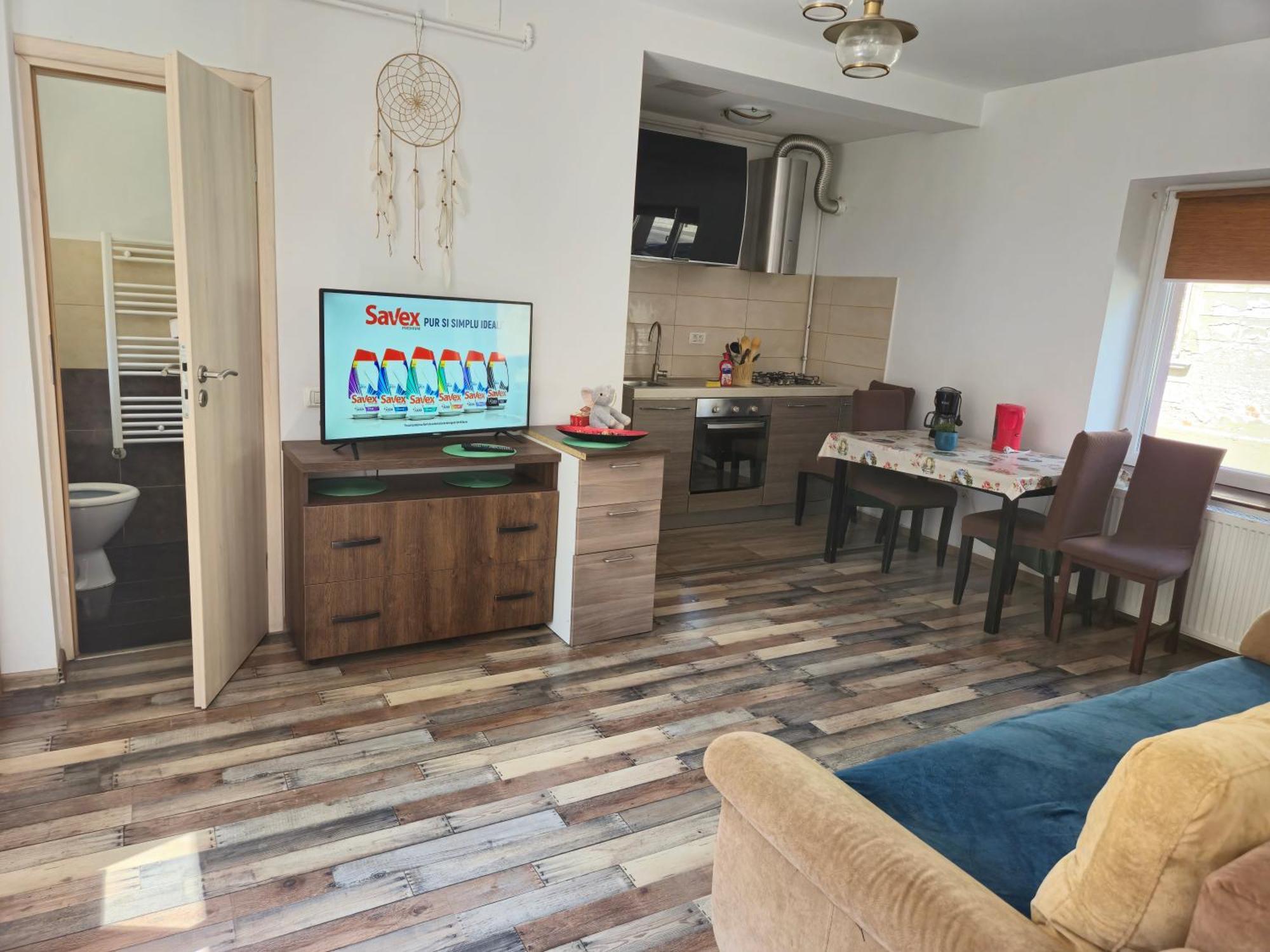 Apartamente De Inchiriat Lucky House Braşov Exterior foto